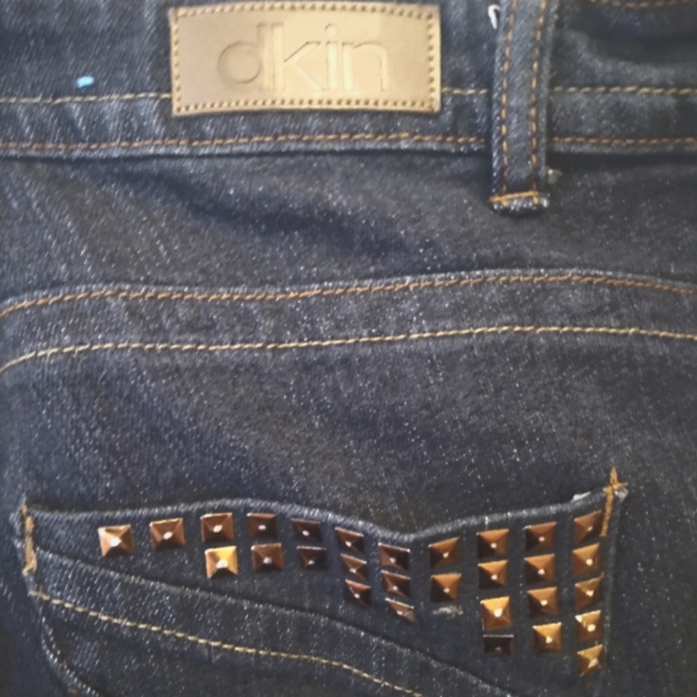 dkin Jeans dark wash color